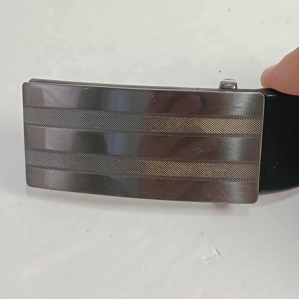 Adidas Men's Belt, Black, Buckle Design, Size 44, Casual, Modern Fashion‎